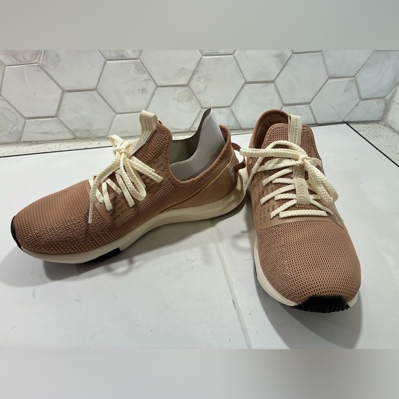 New Balance Woman’s Dynasoft Nergize Sport V2 Brown Beige Size 7 NEW Memory Sole - Picture 6 of 14